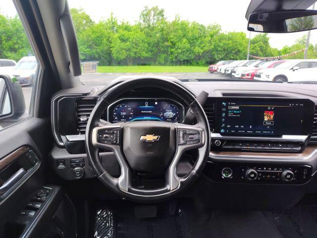 2023 Chevrolet Silverado 1500 4WD Crew Cab Short Bed LT with 2FL