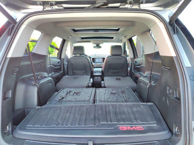 2021 GMC Acadia AWD SLT