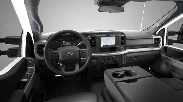 2026 Ford 600 XLT