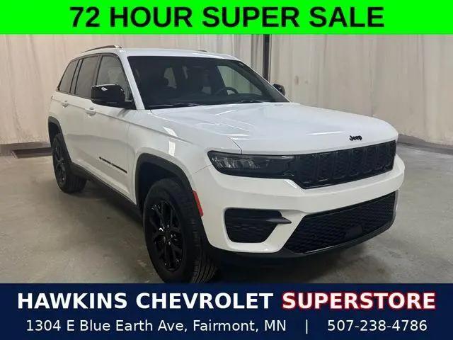2025 Jeep Grand Cherokee Altitude 4x4 for sale in Fairmont, MN