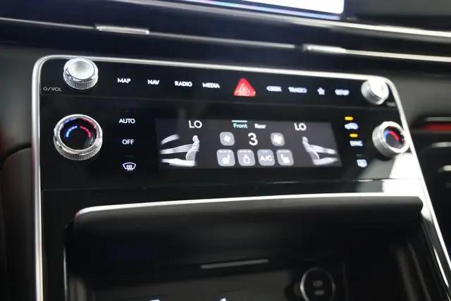2026 Genesis GV80 2.5T AWD
