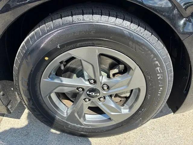 2023 Kia K5 LXS