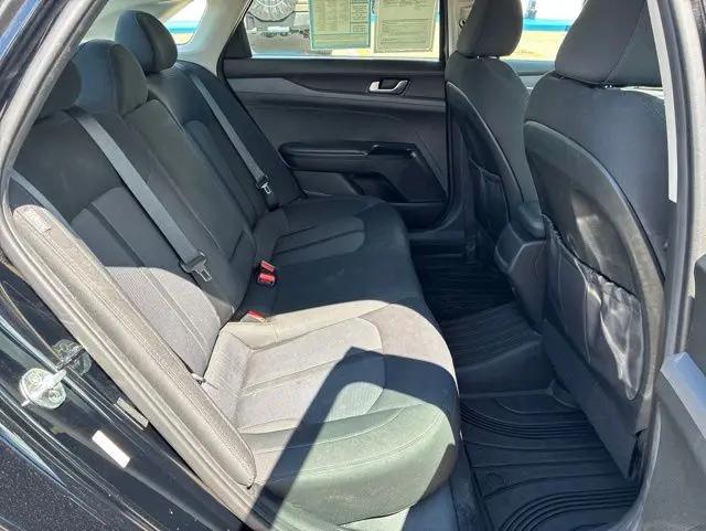 2023 Kia K5 LXS