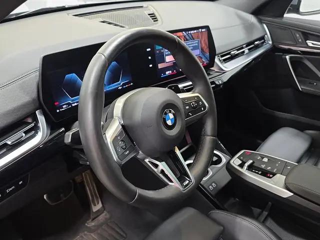 2025 BMW X2 xDrive28i
