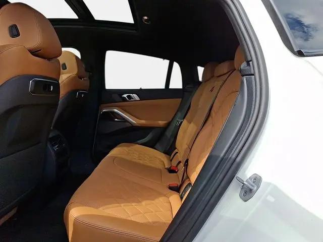 2027 BMW X6 xDrive40i