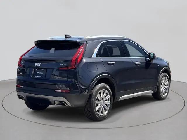2023 Cadillac XT4 AWD Premium Luxury
