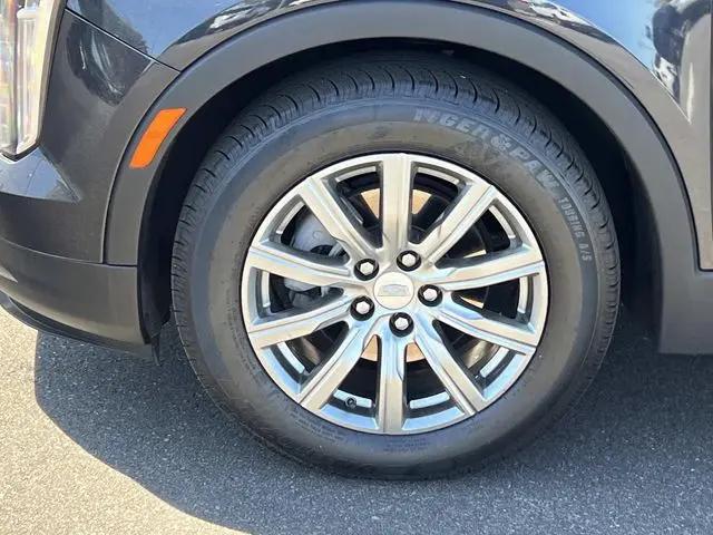 2023 Cadillac XT4 AWD Premium Luxury