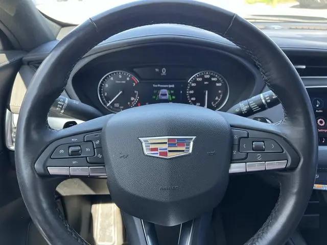 2023 Cadillac XT4 AWD Premium Luxury