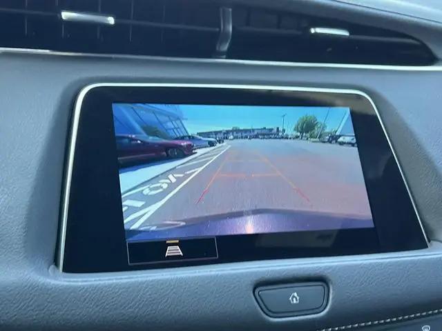 2023 Cadillac XT4 AWD Premium Luxury