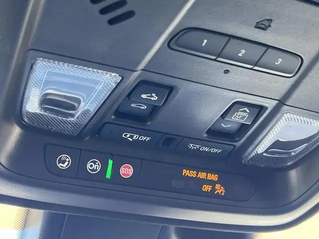2023 Cadillac XT4 AWD Premium Luxury