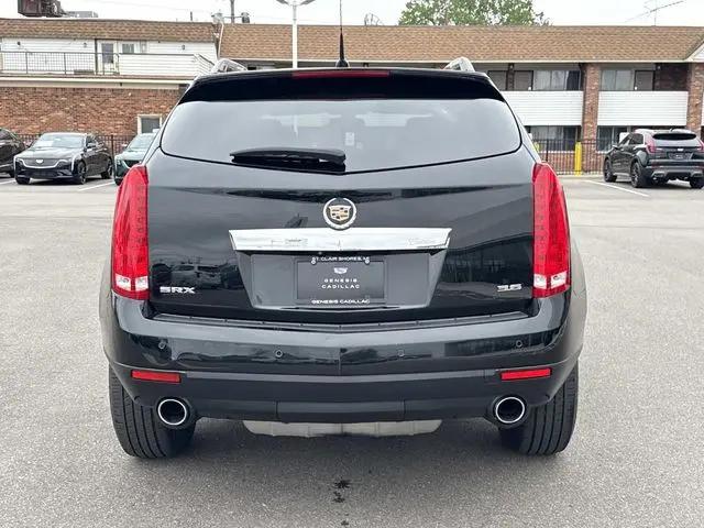 2023 Cadillac XT4 AWD Premium Luxury