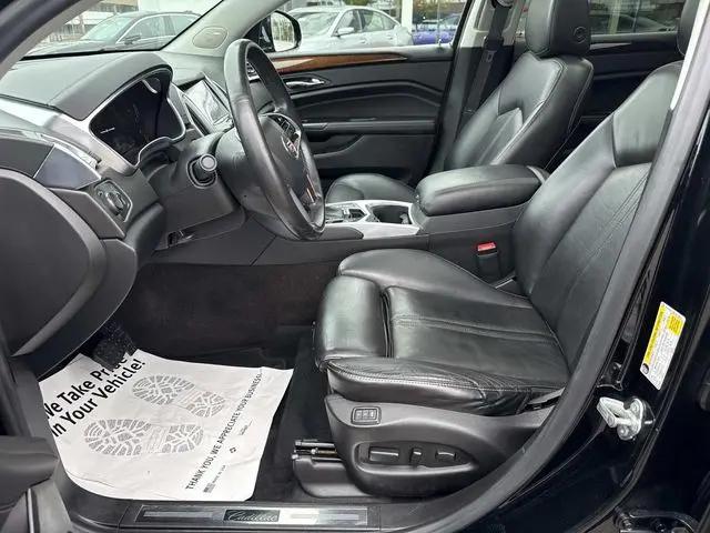 2023 Cadillac XT4 AWD Premium Luxury
