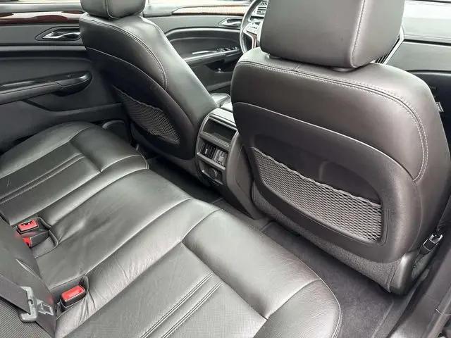 2023 Cadillac XT4 AWD Premium Luxury