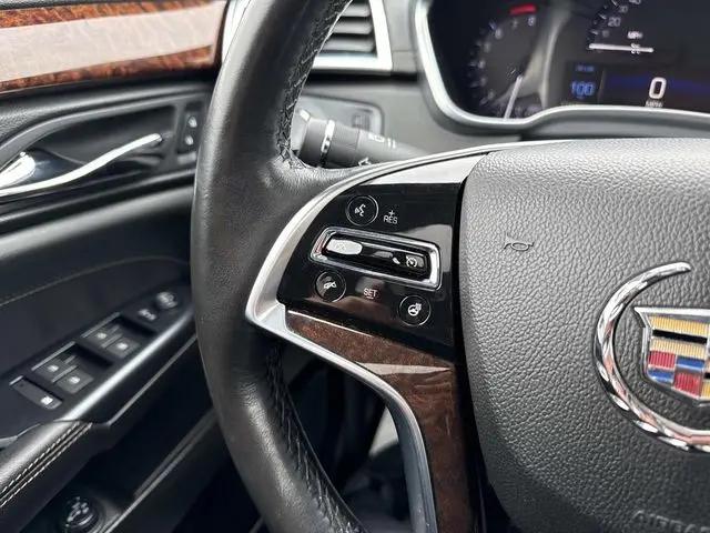 2023 Cadillac XT4 AWD Premium Luxury