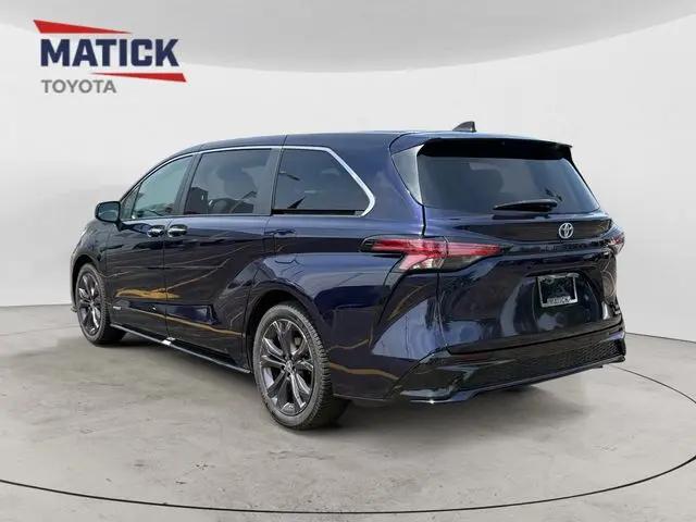 2021 Toyota Sienna XSE