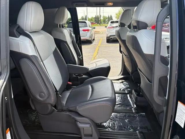 2021 Toyota Sienna XSE