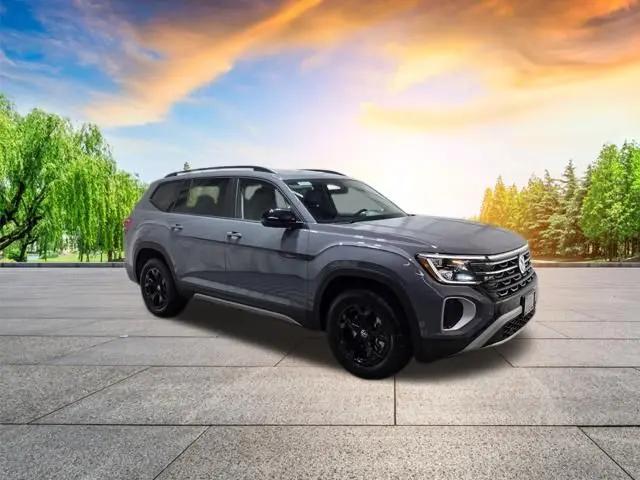 2026 Volkswagen Atlas Peak Edition