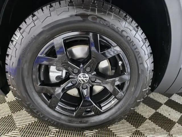 2026 Volkswagen Atlas Peak Edition