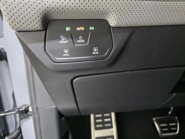2026 Volkswagen Atlas Peak Edition