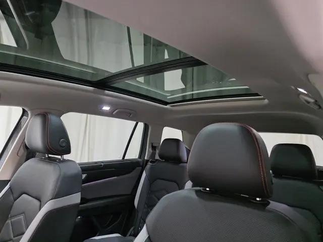2026 Volkswagen Atlas Peak Edition