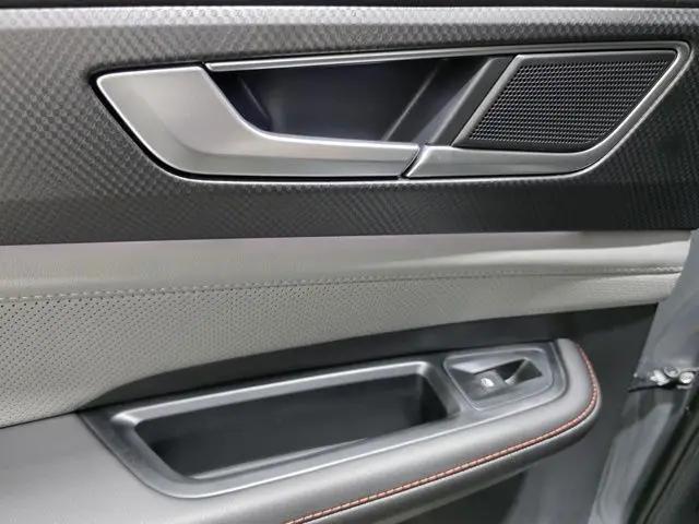 2026 Volkswagen Atlas Peak Edition