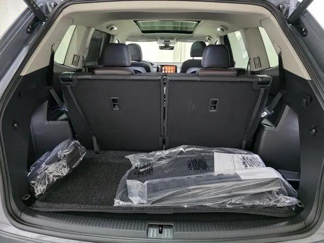 2026 Volkswagen Atlas Peak Edition