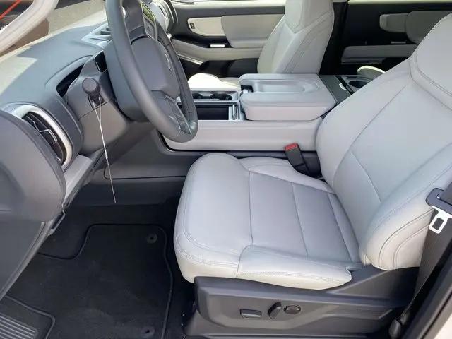 2026 Ford Expedition Max Active MAX