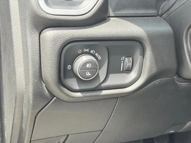 2022 Ram 2500 Big Horn Crew Cab 4x4 6'4" Box