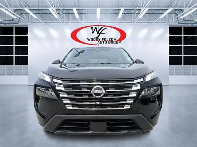 2025 Nissan Rogue SV FWD