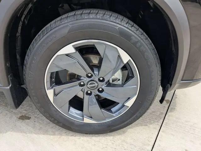 2025 Nissan Rogue SV FWD