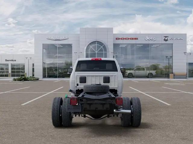 2026 Ram 5500 Tradesman/Big Horn