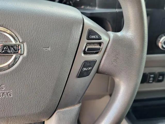 2017 Nissan 2500 SV V8