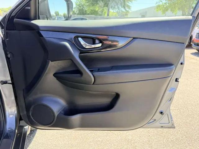 2020 Nissan Rogue SL FWD