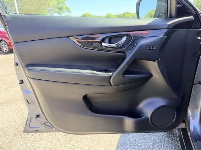 2020 Nissan Rogue SL FWD