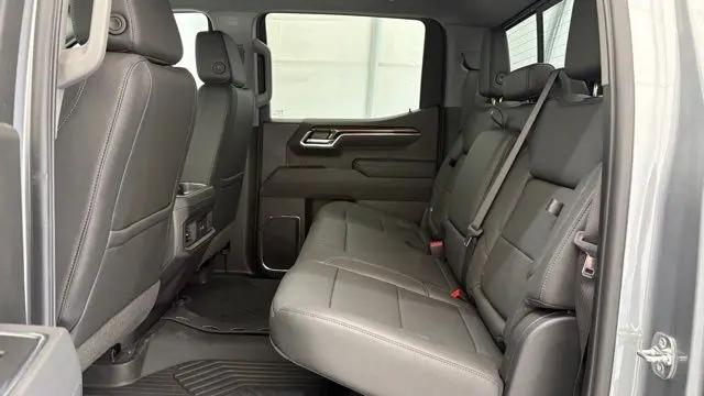 2026 Chevrolet Silverado 1500 4WD Crew Cab Short Bed LT Trail Boss