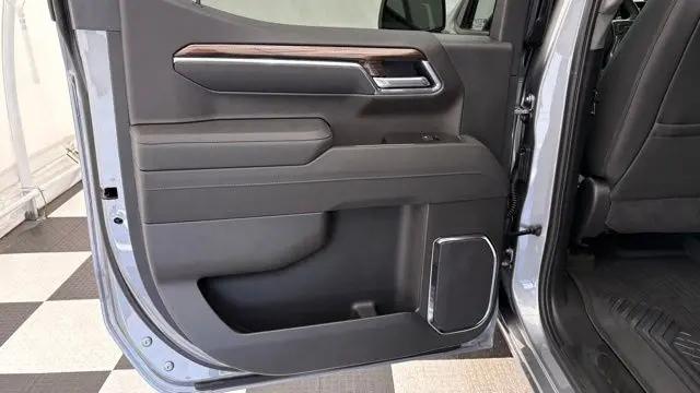 2026 Chevrolet Silverado 1500 4WD Crew Cab Short Bed LT Trail Boss