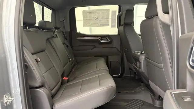 2026 Chevrolet Silverado 1500 4WD Crew Cab Short Bed LT Trail Boss
