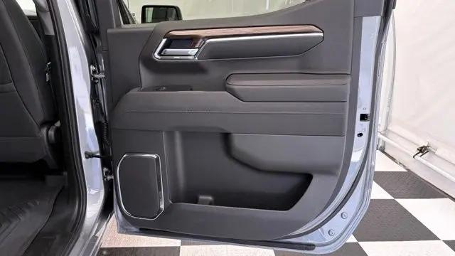 2026 Chevrolet Silverado 1500 4WD Crew Cab Short Bed LT Trail Boss