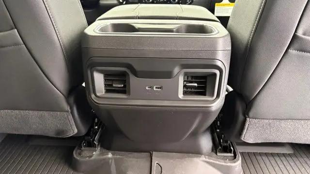 2026 Chevrolet Silverado 1500 4WD Crew Cab Short Bed LT Trail Boss