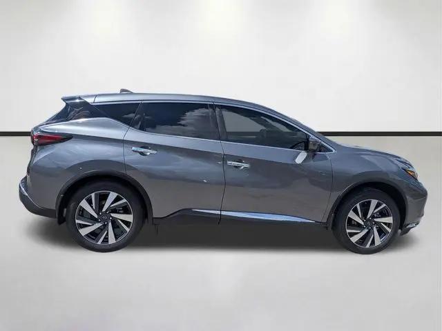 2023 Nissan Murano SL FWD