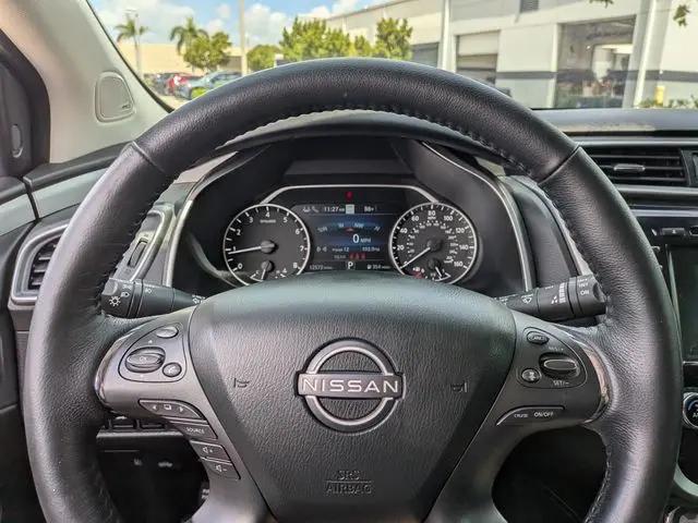 2023 Nissan Murano SL FWD