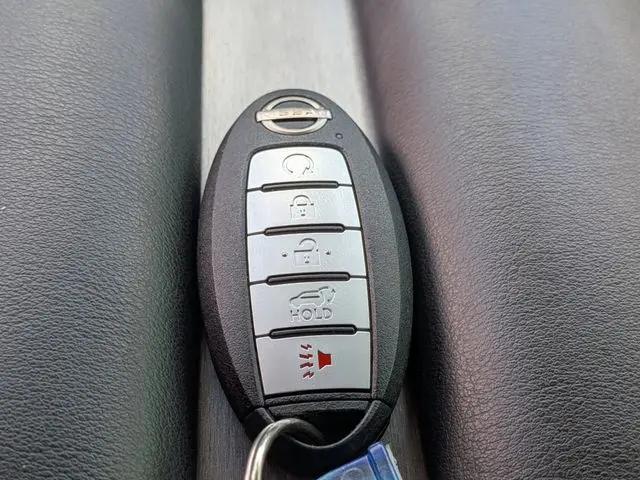 2023 Nissan Murano SL FWD