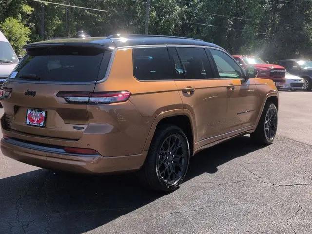 2026 Jeep Grand Cherokee L Summit 4x4