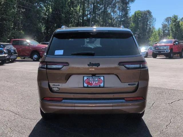 2026 Jeep Grand Cherokee L Summit 4x4