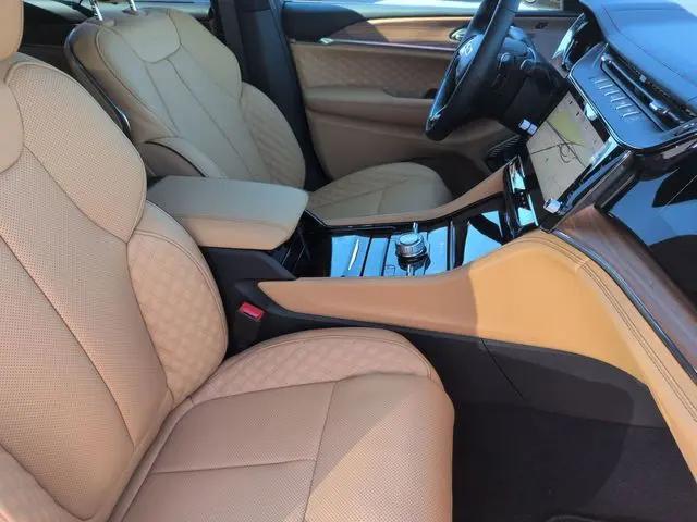 2026 Jeep Grand Cherokee L Summit 4x4