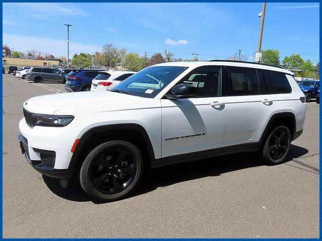 2023 Jeep Grand Cherokee L Altitude 4x4 for sale in New Britain, CT