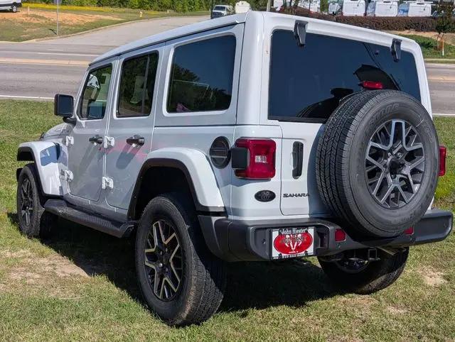 2026 Jeep Wrangler 4-Door Sahara 4x4