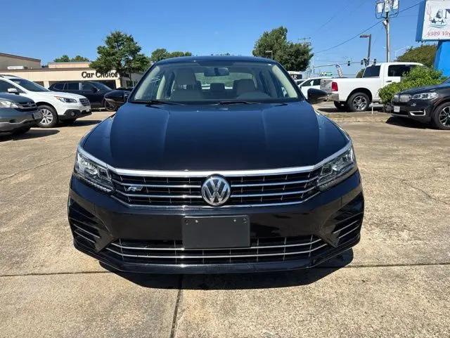 2017 Volkswagen Passat 1.8T R-Line