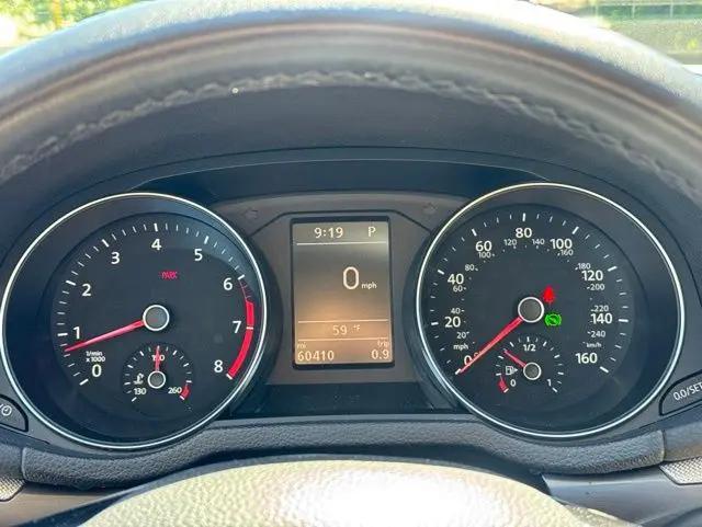 2017 Volkswagen Passat 1.8T R-Line