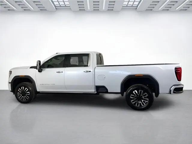 2026 GMC Sierra 3500HD Crew Cab, Long Bed, Denali Ultimate Dual Rear Wheel, 4WD